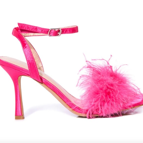 AZALEA WANG LUCINDA FEATHER  HEELS SIZE 6 PINK - Picture 2 of 6